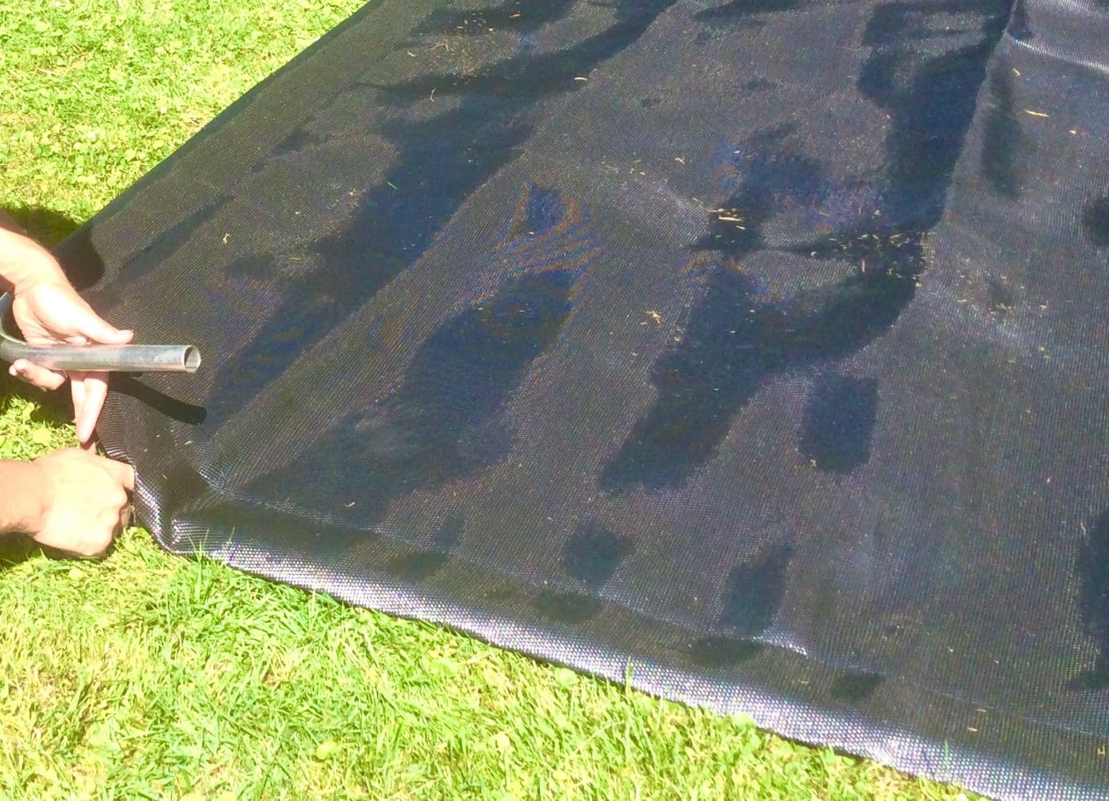 Boatlift mats fabric is super tough to handle boatlifts and boats on top of the mat