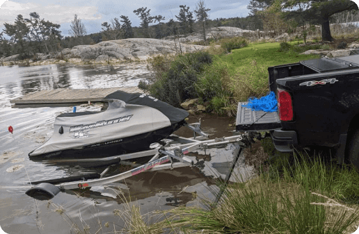 Boatlift Mat prevents wheels of trailer from sinking into muck